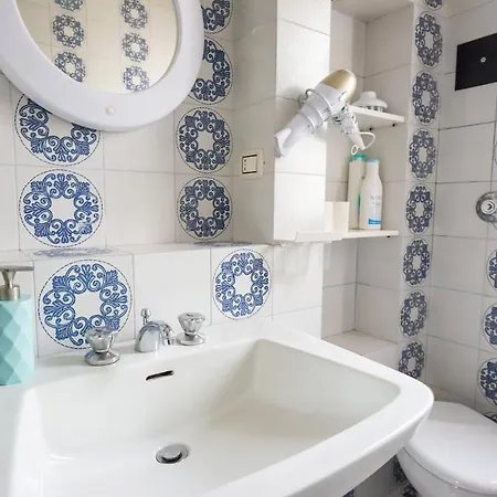 Bed and Breakfast Snowake House Castel Di Sangro Exterior foto